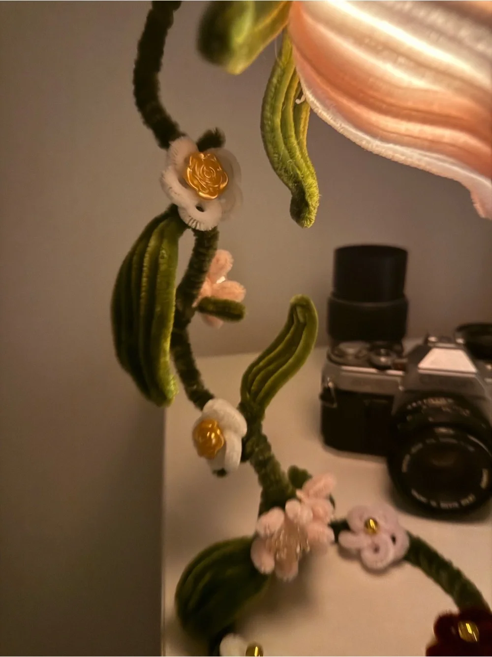 Enchanted Garden Table Lamp – Handmade Fuzzy Wire Flower Light